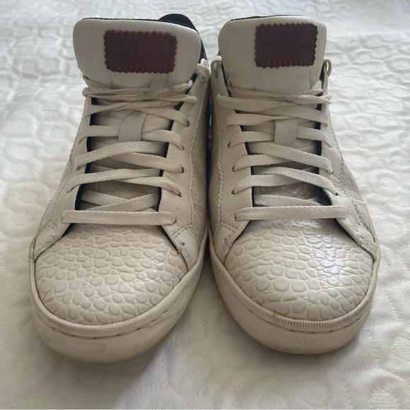 Cole Haan Women’s Size 8 B Mindi Lace-up Sneaker In Ivry Ebsed Snakeskin Design - Picture 3 of 10